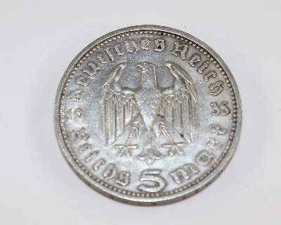 Bild Nr.5: 135-2486 Orden und Münzen.: (Militaria)