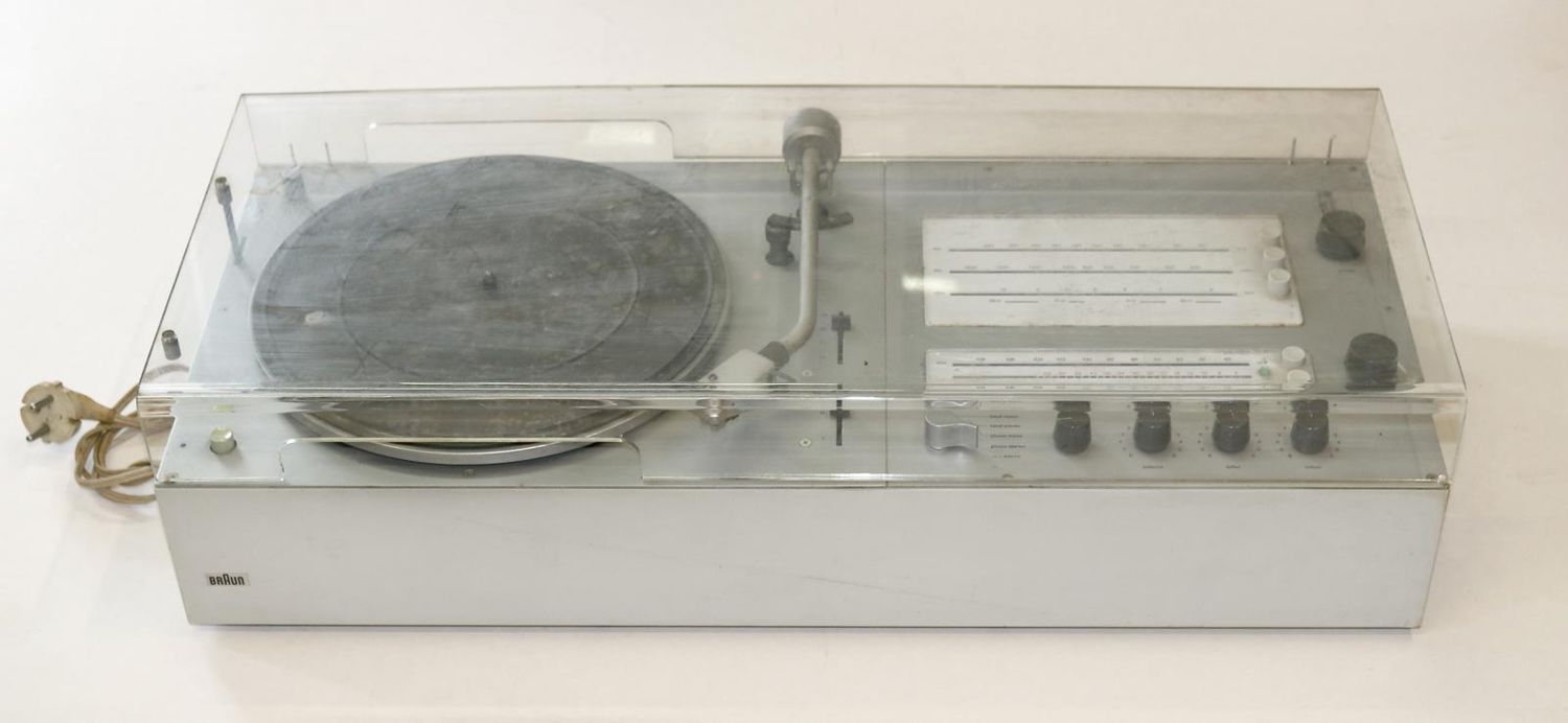 Große Abbildung Nr.1: 136-2238 Braun Audio 300.: (Varia)