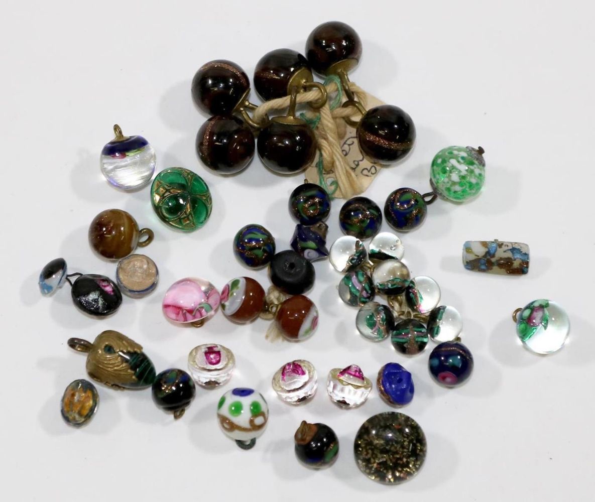 Große Abbildung Nr.1: 136-2276 Glasknöpfe Venedig, Murano: (Varia, Nähzubehör, Knöpfe)