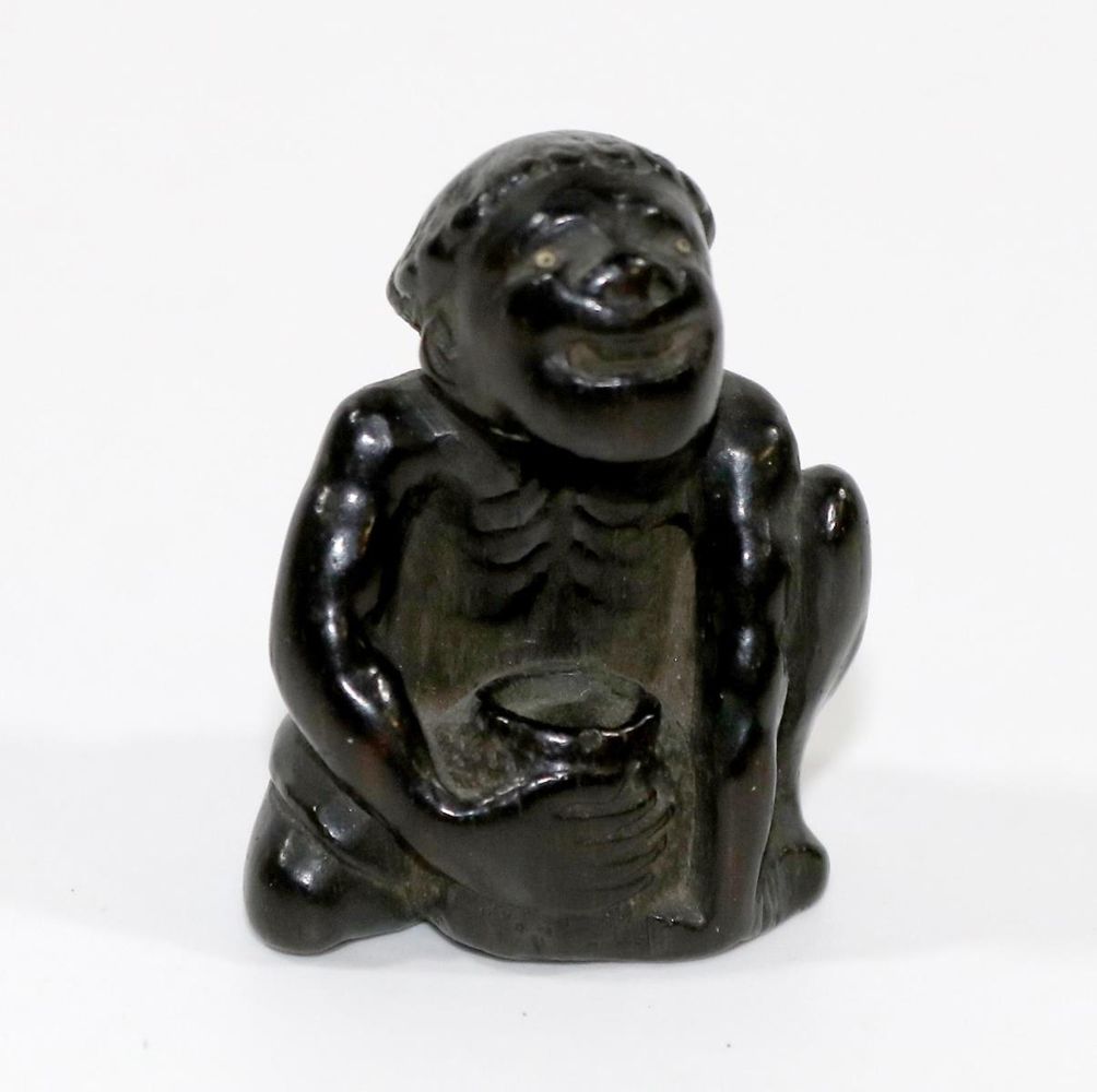 Große Abbildung Nr.1: 136-2388 Netsuke.: (Asiatika)