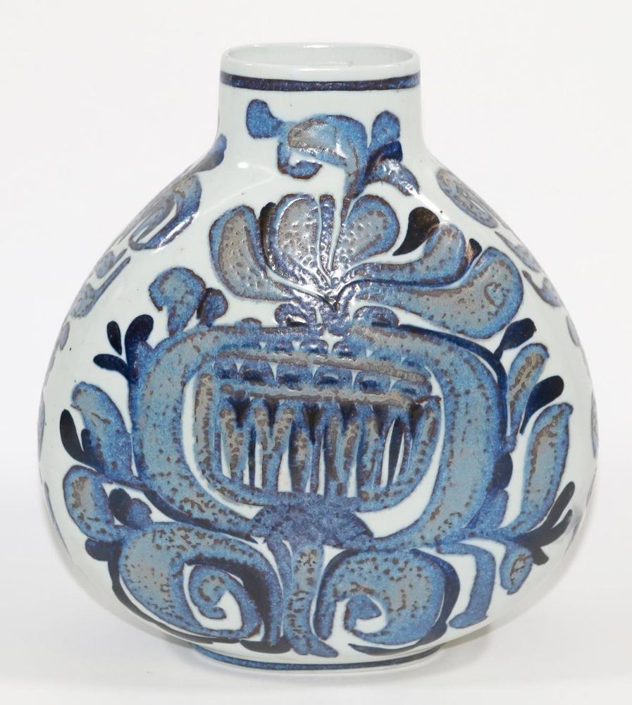 Große Abbildung Nr.1: 136-2503 Vase.: (Porzellan u. Keramik)
