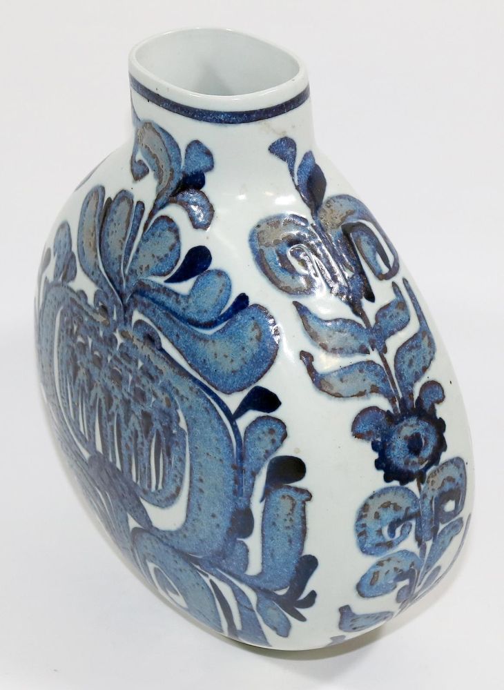 Große Abbildung Nr.3: 136-2503 Vase.: (Porzellan u. Keramik)
