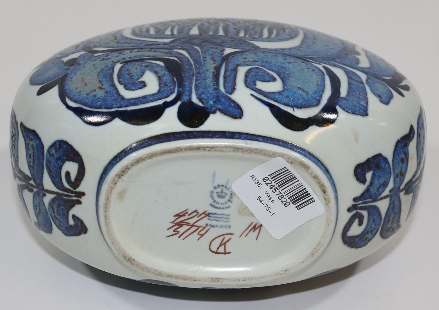 Große Abbildung Nr.4: 136-2503 Vase.: (Porzellan u. Keramik)