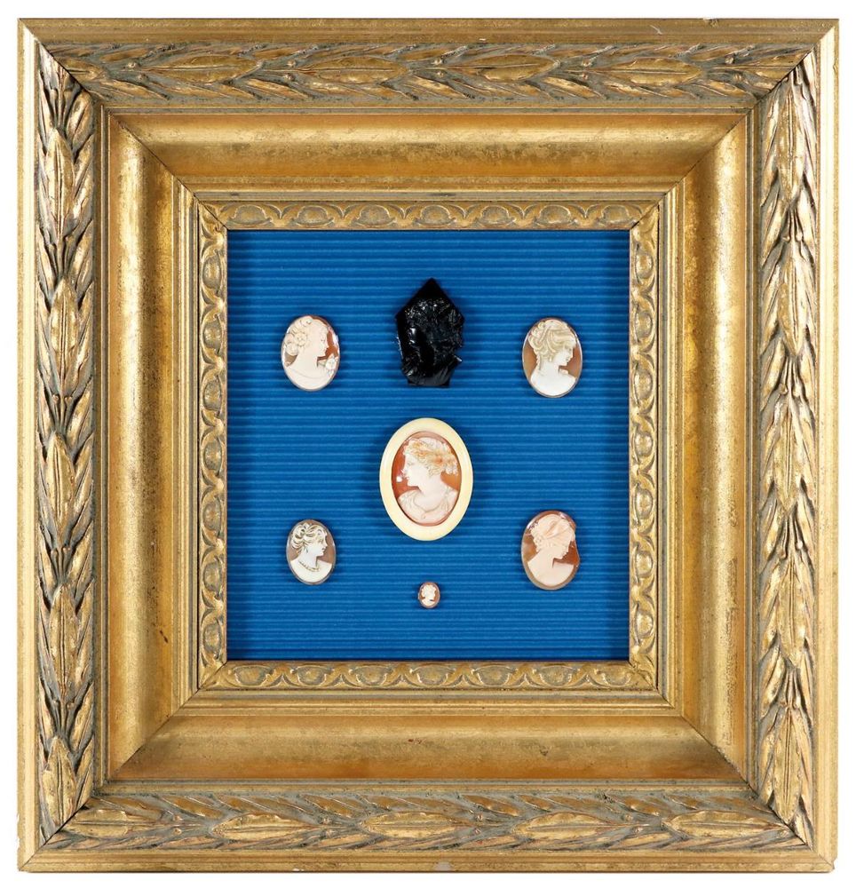 Große Abbildung Nr.1: 136-2526 Gemmen.: (Schmuck)