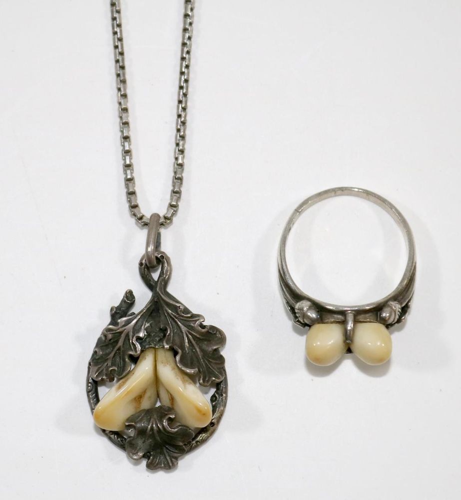 Große Abbildung Nr.1: 136-2528 Grandelschmuck, Trachtenschmuck.: (Schmuck)
