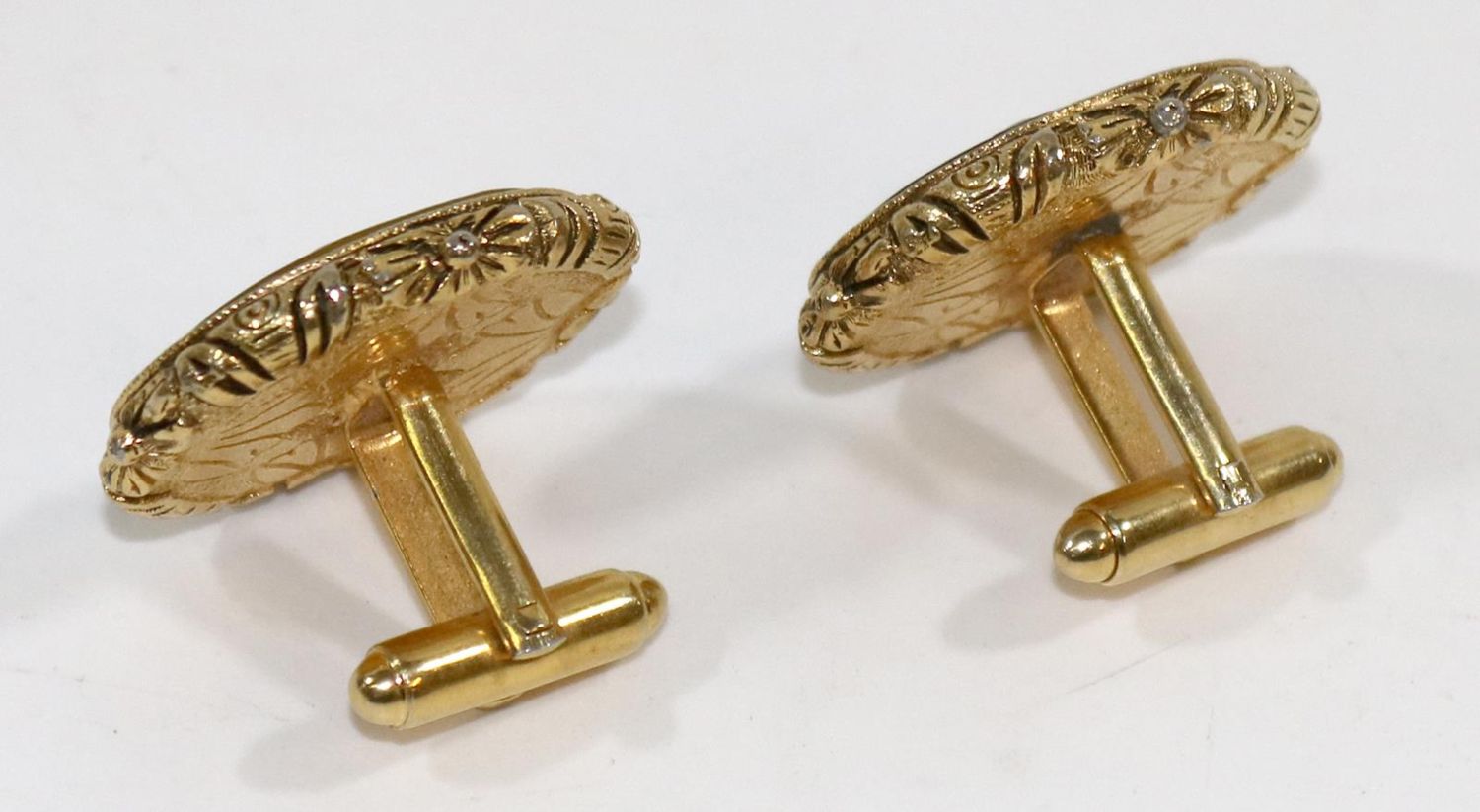 Große Abbildung Nr.3: 136-2540 Manschettenknöpfe.: (Schmuck)