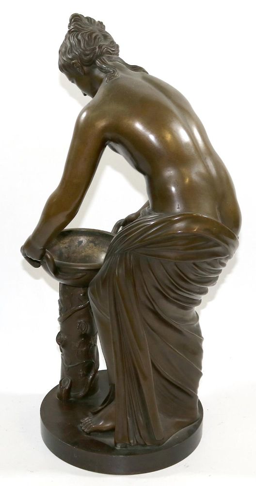 Große Abbildung Nr.2: 136-2594 Danaide mit Schale: (Skulpturen - Plastiken)