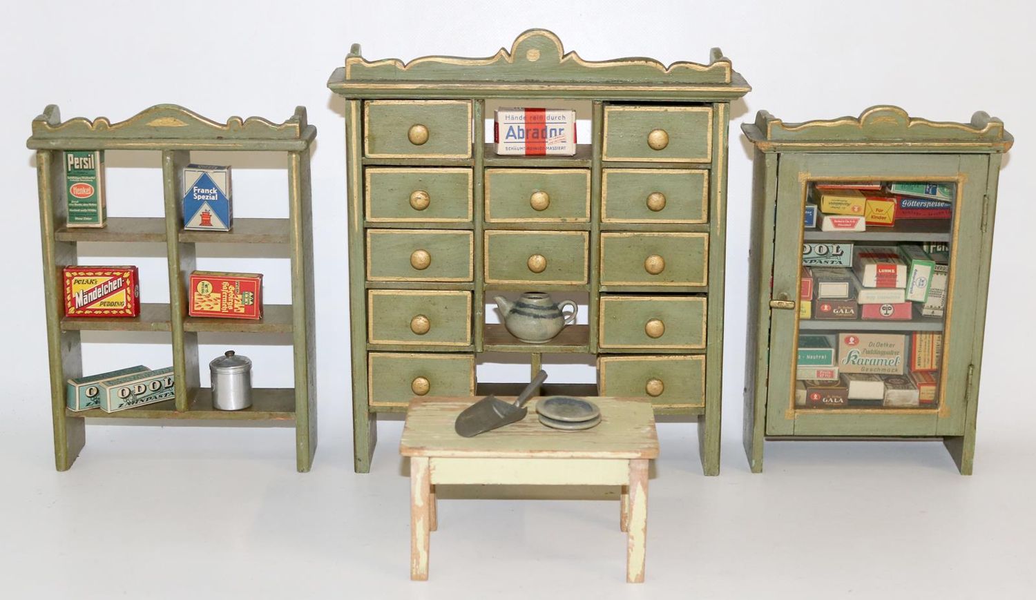 Große Abbildung Nr.1: 136-2598 Spielzeugsammlung: (Spielzeug)