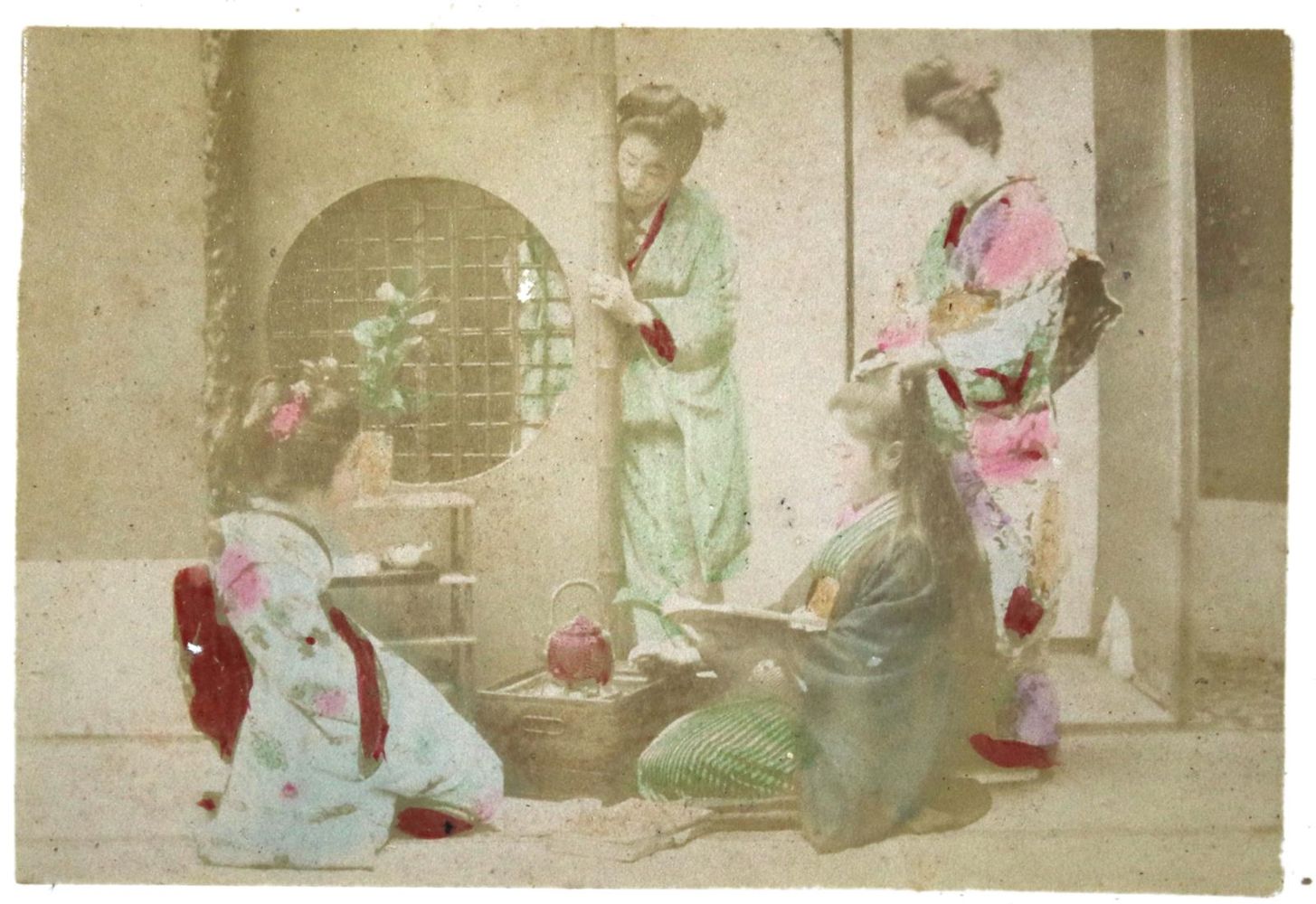 Große Abbildung Nr.2: 136-2674 Japanisches Lackalbum: (Japan)