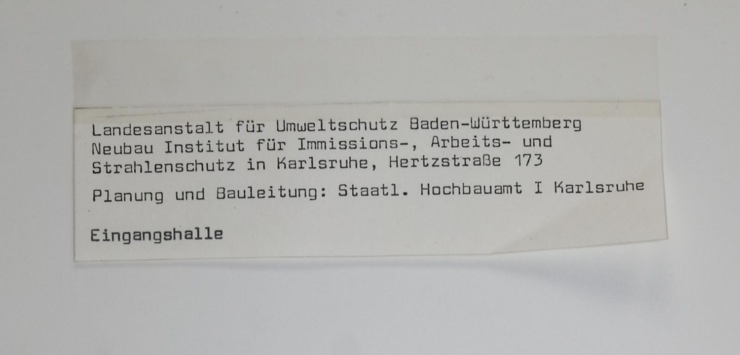 Große Abbildung Nr.4: 136-2676 Karlsruhe.: (Photographie)