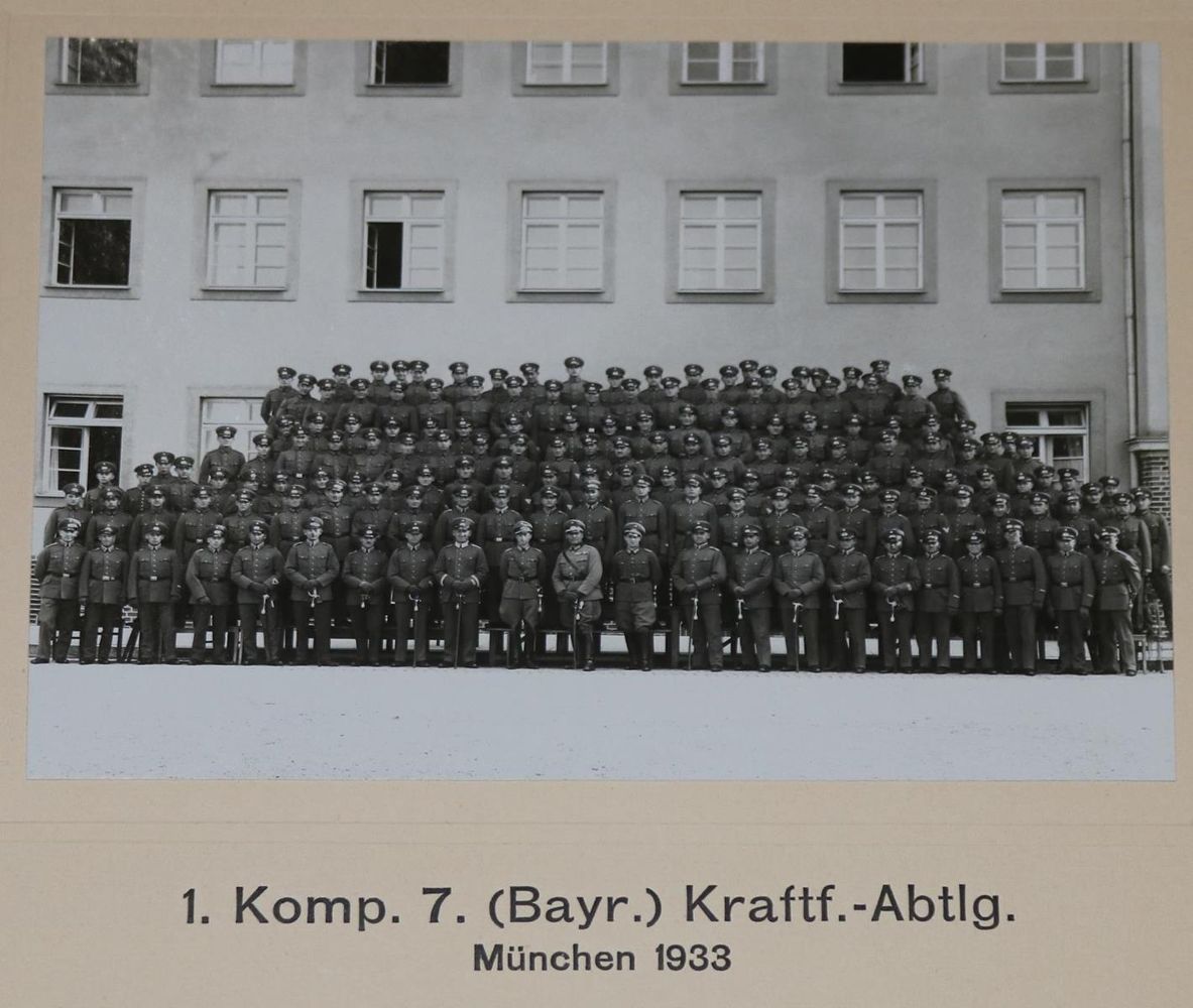 Große Abbildung Nr.1: 136-2686 Windbrechtinger,F.: (Nürnberg, Nationalsozialismus)