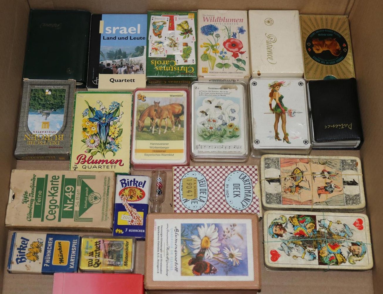 Große Abbildung Nr.3: 136-583 Kartenspiele.: (Spiele)