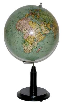 Bild Nr.1: 136-2065 Erdglobus.: (Verschiedene Länder - Geschichte, Atlanten, Globen)