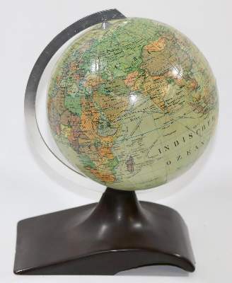 Bild Nr.1: 136-2066 Globus.: (Verschiedene Länder - Geschichte, Atlanten)