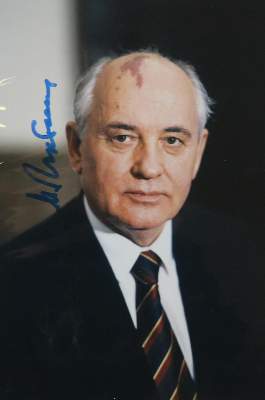 Bild Nr.1: 136-2195 Gorbatschow, Michail: (Autographen)