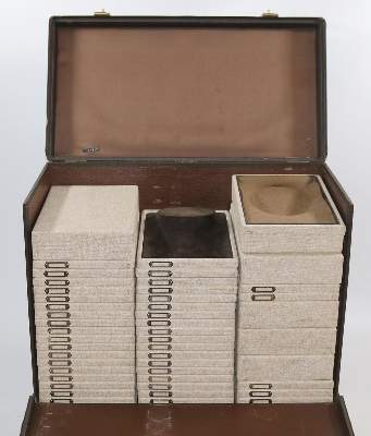 Bild Nr.3: 136-2298 Schmuckreisekoffer, Zwei,: (Varia, Schmuck)