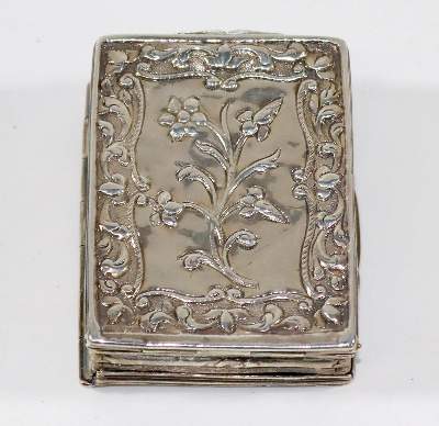 Bild Nr.1: 136-2304 Silbertabatiere: (Varia, Silber)