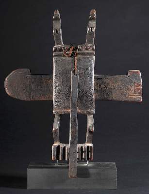Bild Nr.2: 136-2321 Dogon Türschloß.: (Afrika)