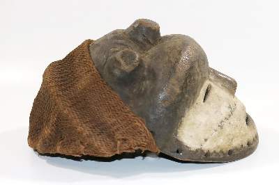 Bild Nr.2: 136-2348 Prächtige Maske der: (Afrika, Masken)