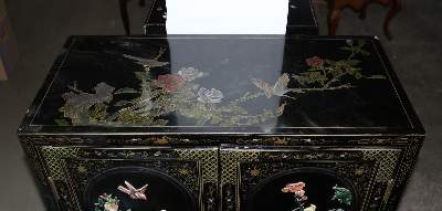 Bild Nr.4: 136-2381 Kleiner Lackschrank China: (Asiatika)