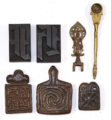 Bild Nr.1: 136-2407 Zwei kleine Druckstöcke: (Asiatika, Tibet)
