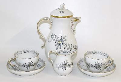 Bild Nr.1: 136-2484 Meissen Indisch schwarz: (Porzellan u. Keramik, Meissen)
