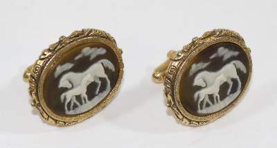 Bild Nr.2: 136-2540 Manschettenknöpfe.: (Schmuck)