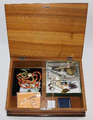 Bild Nr.2: 136-2545 Sammlung Modeschmuck,: (Schmuck)