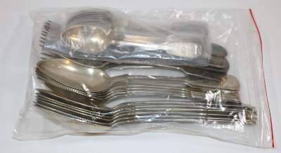 Bild Nr.3: 136-2554 Biedermeier Silberbesteck: (Silber)