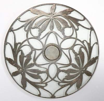 Bild Nr.1: 136-2584 Untersetzer, um 1910/20.: (Silber)