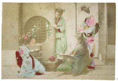 Bild Nr.2: 136-2674 Japanisches Lackalbum: (Japan)