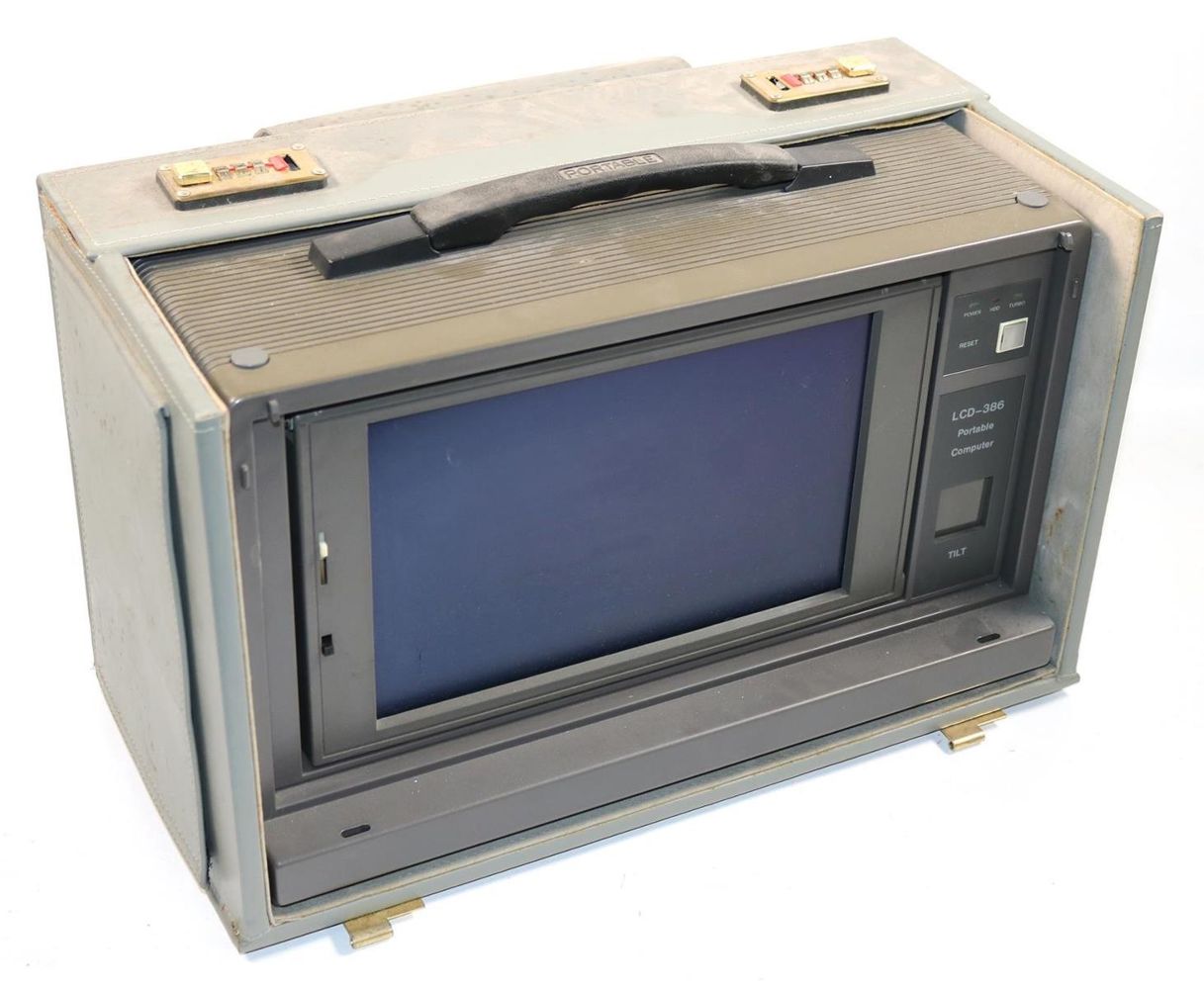 Große Abbildung Nr.1: 137-2181 Portable Computer | LCD-386 (1988): (Varia, Computer)