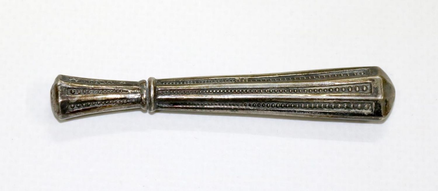 Große Abbildung Nr.1: 137-2195 Nadeletui, 800 Silber: (Varia, Handarbeiten u. Schneiderei)