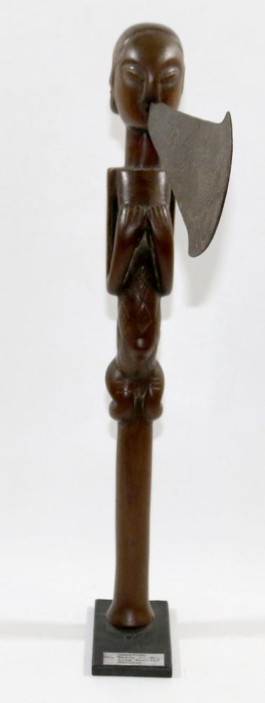 Große Abbildung Nr.3: 137-2252 Luba Shankadi: (Afrika, Sammlung Wolfgang Nerlich, Figuren)