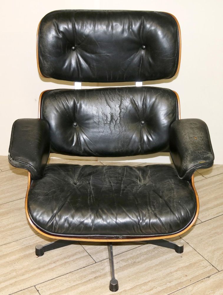Große Abbildung Nr.2: 137-2304 Charles u. Ray Eames Lounge Chair: (Möbel, Design)