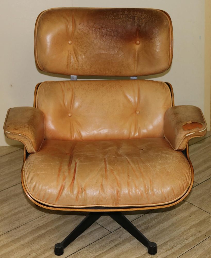 Große Abbildung Nr.2: 137-2305 Charles u. Ray Eames Lounge Chair: (Möbel, Design)