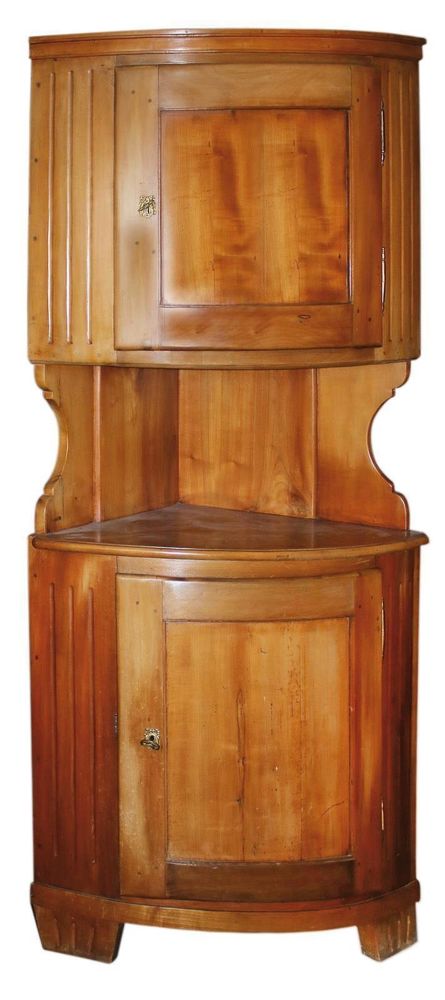 Große Abbildung Nr.1: 137-2306 Eckschrank, bäuerisch.: (Möbel)