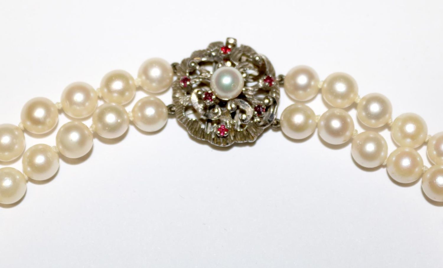 Große Abbildung Nr.2: 137-2414 Perlencollier mit schwerem: (Schmuck)