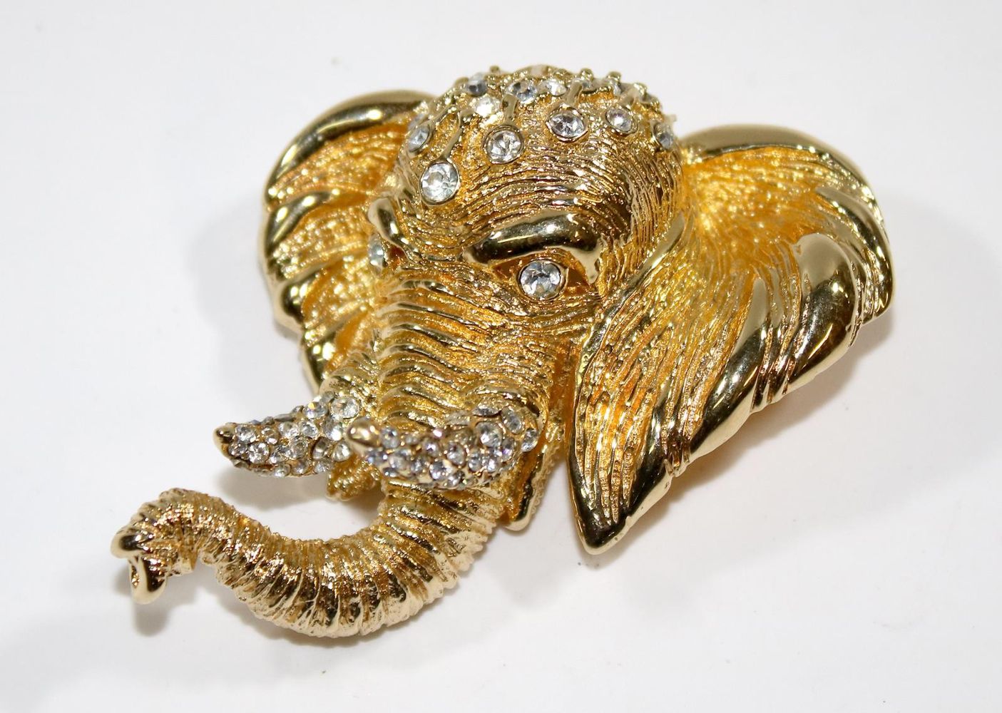 Große Abbildung Nr.1: 137-2424 Henkel & Grosse, Chr. Dior,: (Schmuck, Pforzheim)