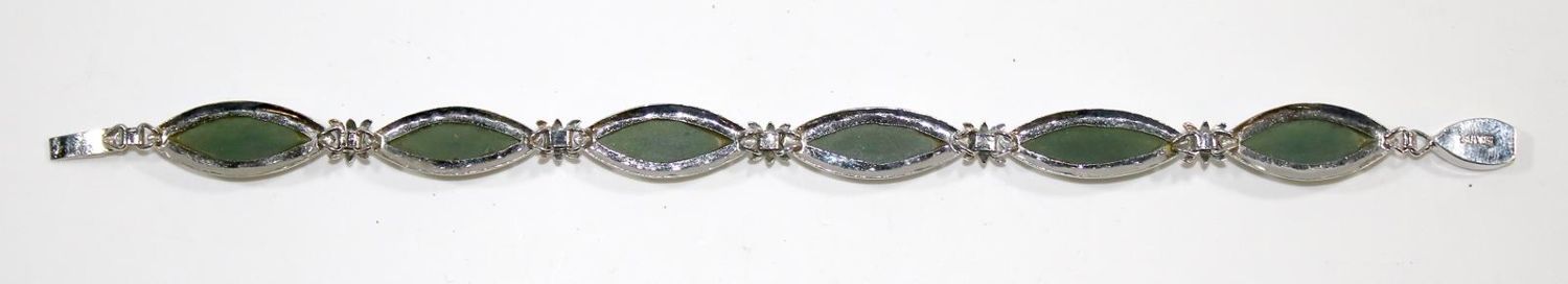 Große Abbildung Nr.2: 137-2435 Silberarmband wohl China: (Schmuck)