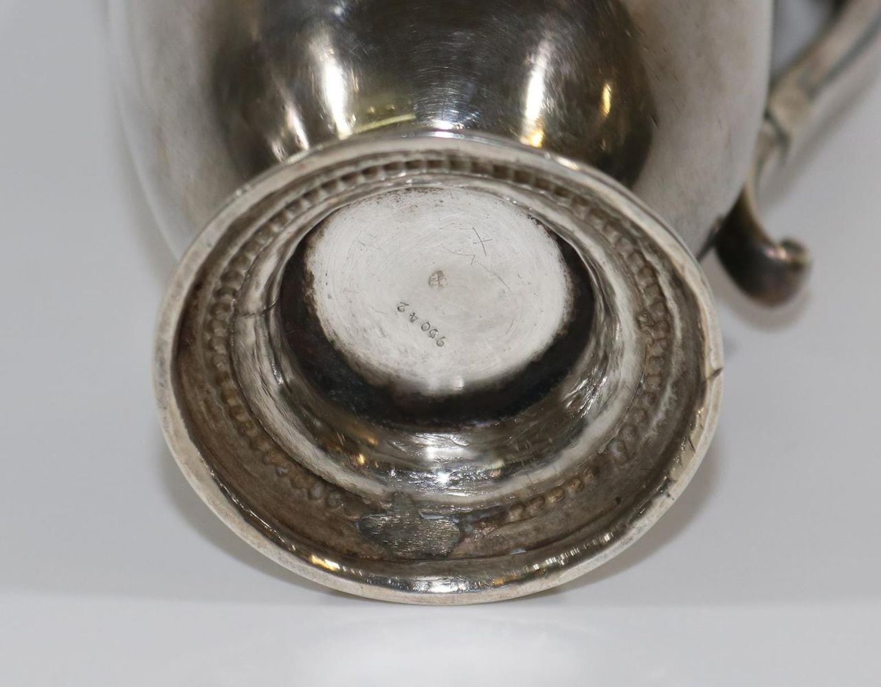 Große Abbildung Nr.3: 137-2456 Kaffeekännchen.: (Silber)