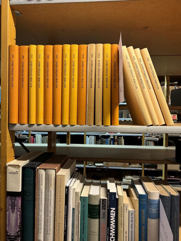 Große Abbildung Nr.1: 137-842 Handbibliothek eines: (Bibliographie und Buchwesen)