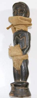Bild Nr.3: 137-2237 Ahnenfiguren: (Afrika)
