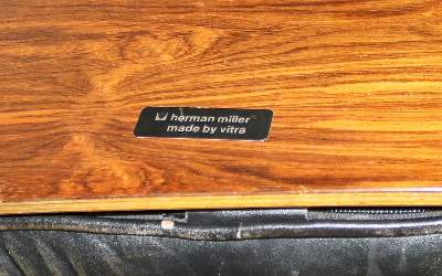 Bild Nr.8: 137-2304 Charles u. Ray Eames Lounge Chair: (Möbel, Design)
