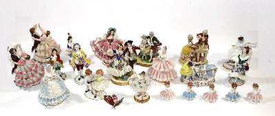 Bild Nr.1: 137-2350 Figurensammlung.: (Porzellan u. Keramik)