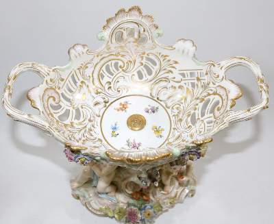 Bild Nr.3: 137-2385 Tafelaufsatz.: (Porzellan u. Keramik, Meissen)