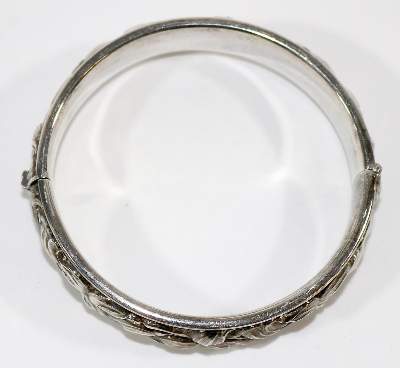 Bild Nr.2: 137-2397 Armreif Silber: (Schmuck)