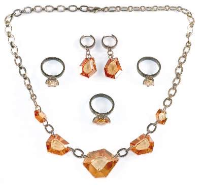 Bild Nr.1: 137-2404 Collier: (Schmuck)