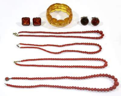 Bild Nr.2: 137-2410 Korallen- u. Bernsteinschmuck.: (Schmuck)