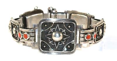 Bild Nr.1: 137-2434 Silberarmband um 1900.: (Schmuck)